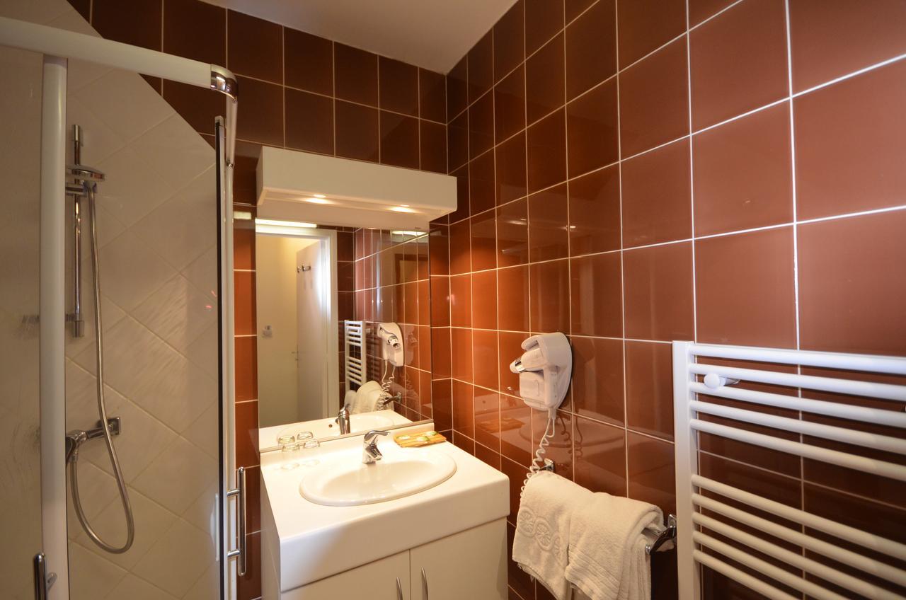 Hotel Poste Et Champanne Brioude Dış mekan fotoğraf