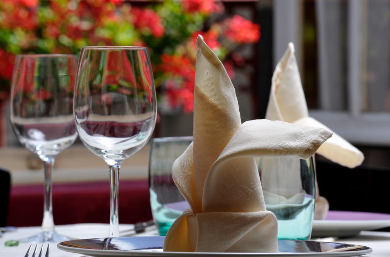 Hotel Poste Et Champanne Brioude Dış mekan fotoğraf